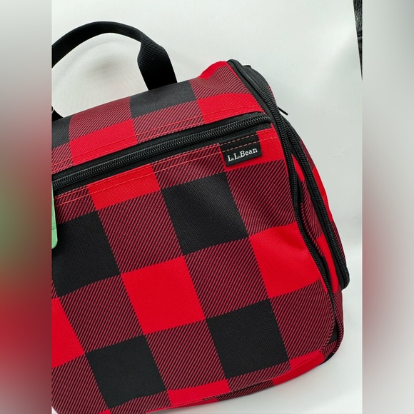 L.L. Bean Medium Toiletry Travel Bag - Picture 6 of 16